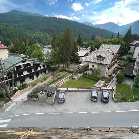 Trilocale Viale Bramafam 54 A Due Passi Dal Centro *