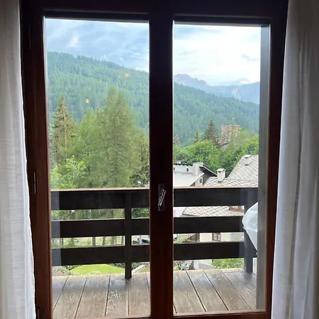 Trilocale Viale Bramafam 54 A Due Passi Dal Centro Bardonecchia