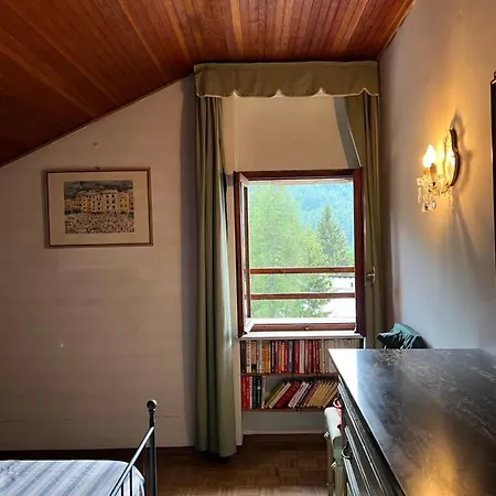 Trilocale Viale Bramafam 54 A Due Passi Dal Centro Bardonecchia